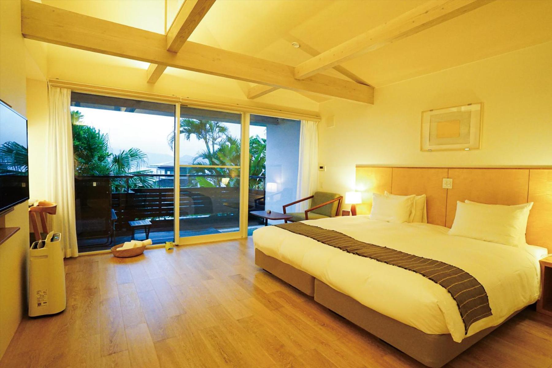 Miru Amami Hotel Tacugo Kültér fotó