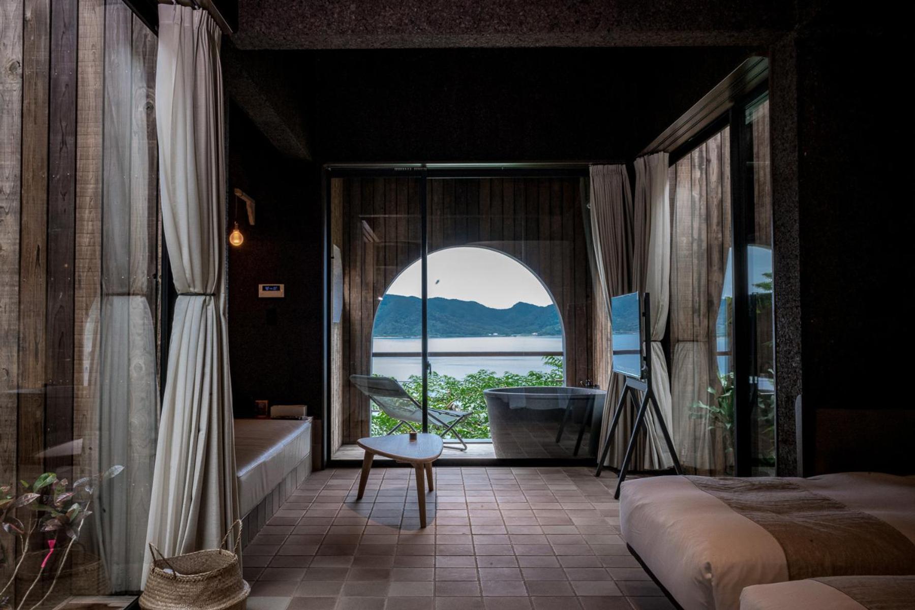 Miru Amami Hotel Tacugo Kültér fotó